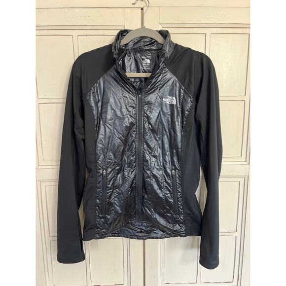 The North Face Jackets & Blazers - The North Face size medium women’s lightweight jacket